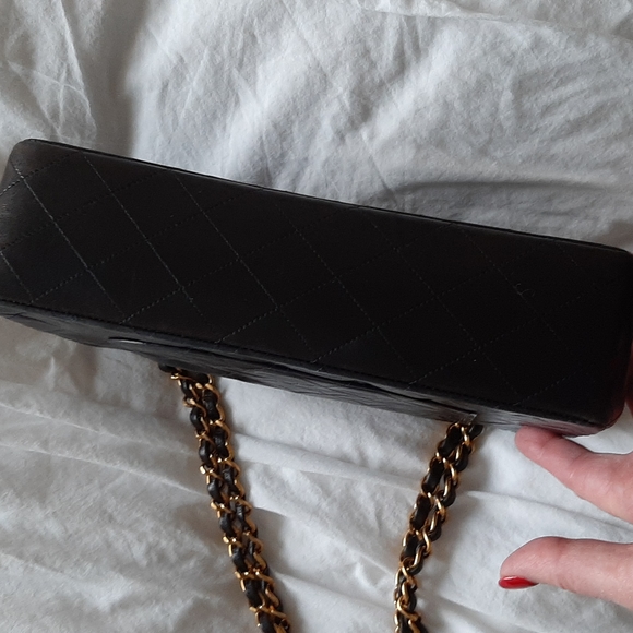 Authentic Vintage CHANEL Lambskin Double Chain Double Medium Flap Bag black/gold - Picture 16 of 16